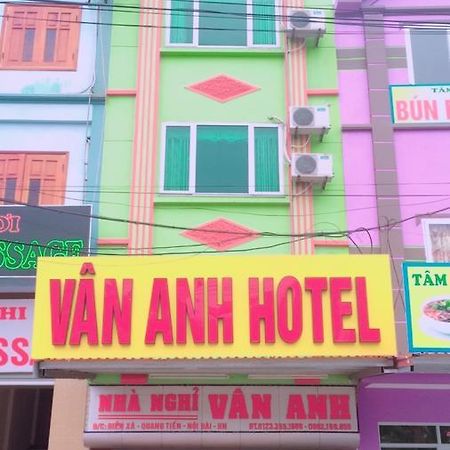 Van Anh Hotel Нойбай Экстерьер фото