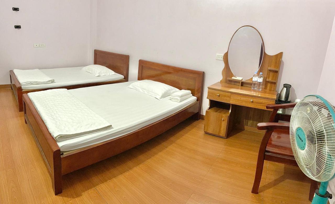 Van Anh Hotel Нойбай Экстерьер фото