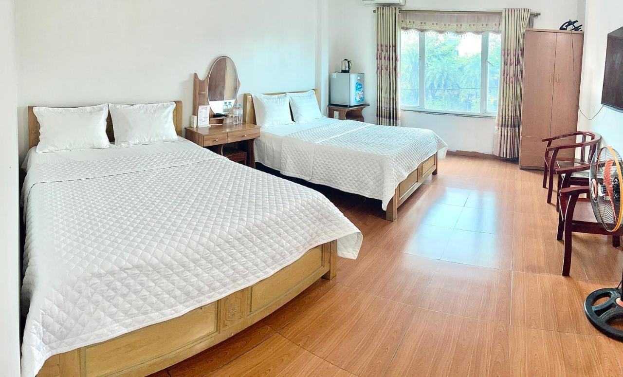 Van Anh Hotel Нойбай Экстерьер фото