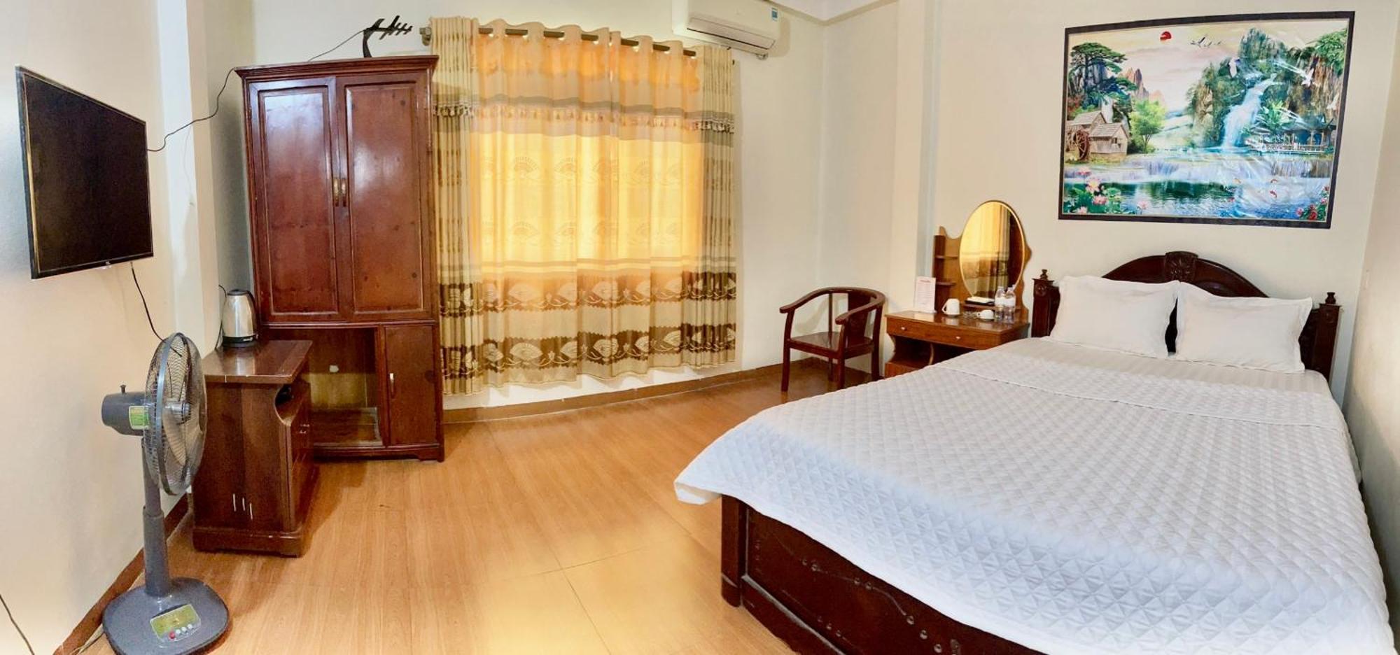 Van Anh Hotel Нойбай Экстерьер фото