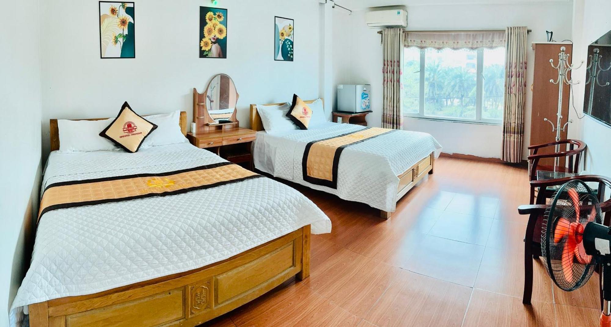 Van Anh Hotel Нойбай Экстерьер фото